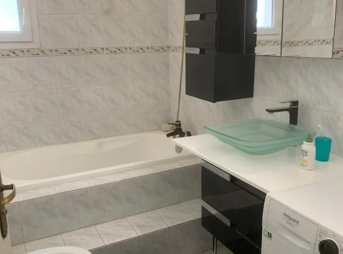 Spacieux Pour 4 Personnes & Confort Tolosan Apartment Rouffire