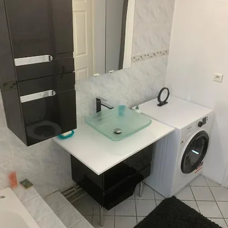 T3 Moderne Equipe - Parking Gratuit ,clim - Wifi A 15 Min Toulouse Daire *